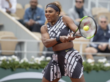 El logotipo de la diosa reina de la campeona del Abierto de Francia 2019 y el atuendo de Roland Garros son mucho para llevar, dice Serena Williams