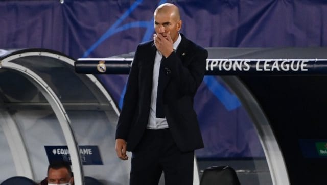 LaLiga: bajo fuego Zinedine Zidane pide a los jugadores del Real Madrid que se pongan de pie y sean contados