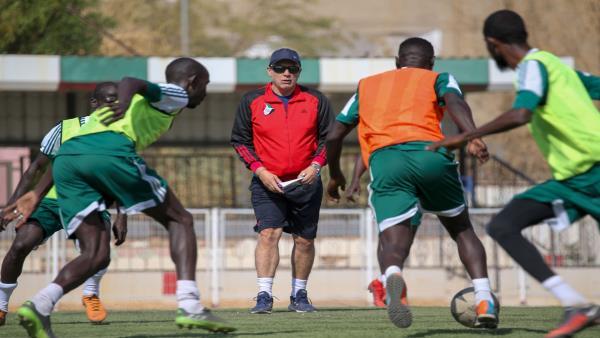 El entrenador de Sudán grita una alarma sobre el virus Corona