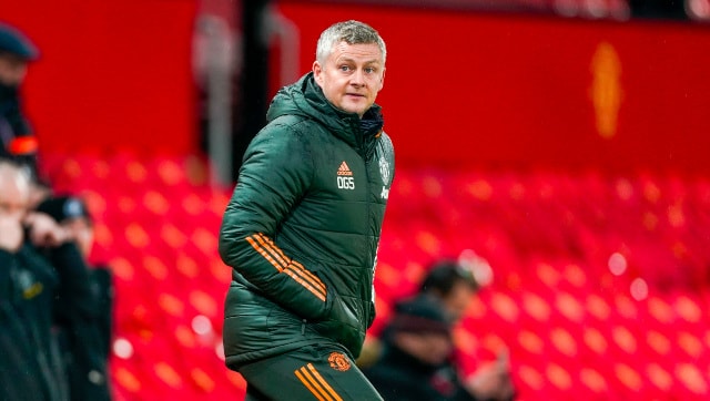 Premier League: Ole Gunnar Solskjaer hoping for 'positive day' as disgruntled United fans return to stadiums
