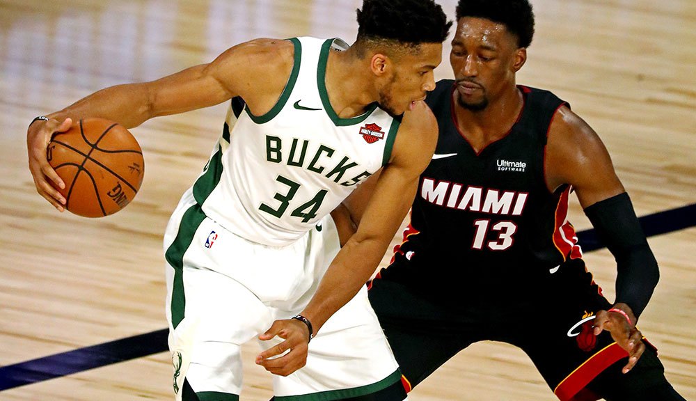 Miami destruye a Milwaukee en el último cuarto, toma ventaja de 3-0 en la serie sobre Giannis y los Bucks